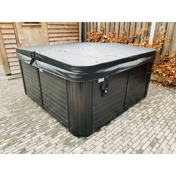 Spa 5 persoons merk Balboa (1,5 jaar gebruikt) - Afbeelding 3