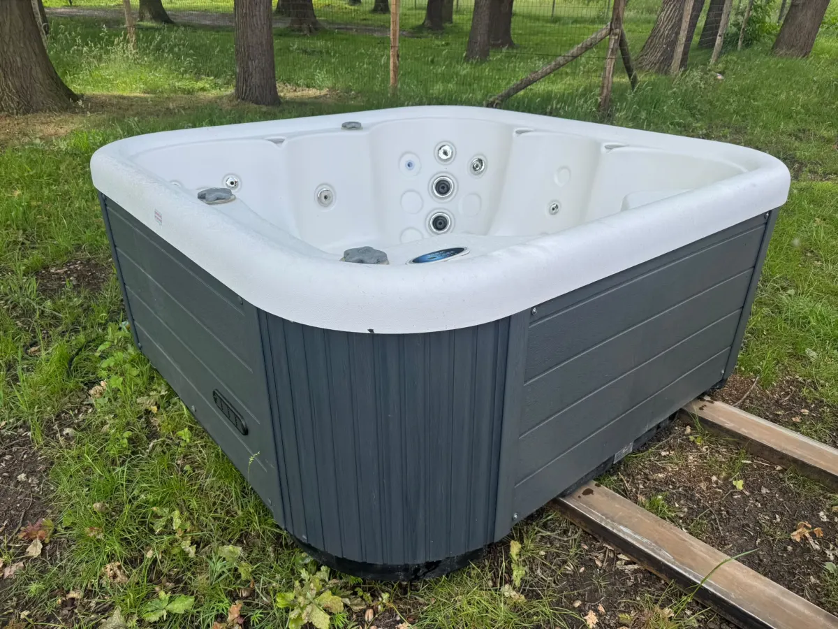 Spa 6 persoons merk Balboa (gebruikt)