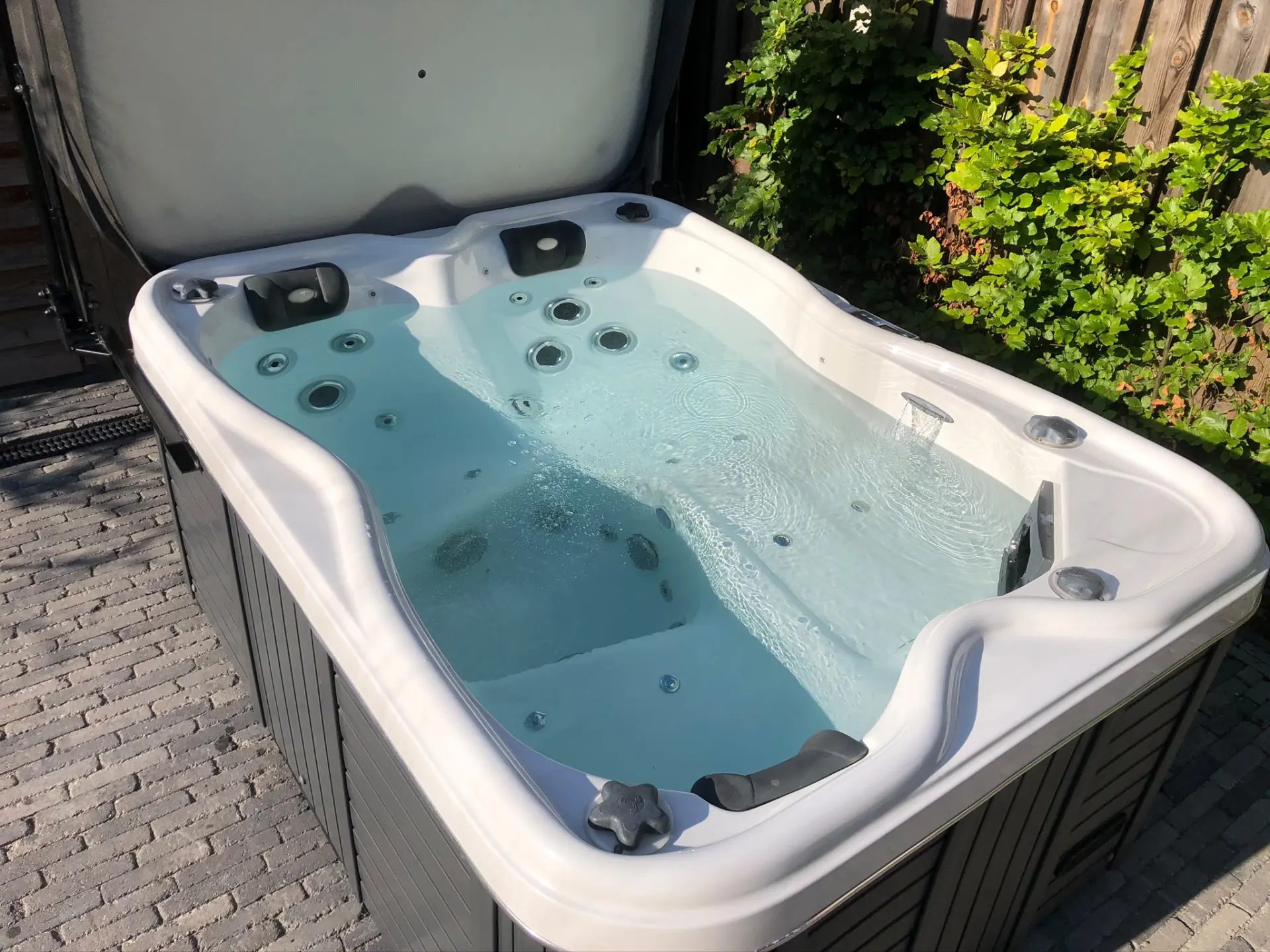 Spa 3 persoons merk Balboa (gebruikt)